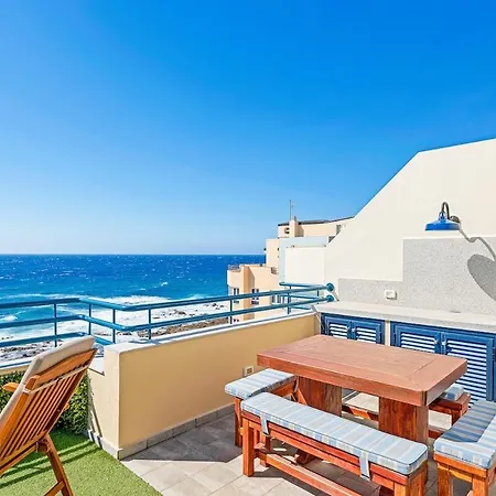 Appartamento Luxury Seafront Penthouse With Hottub & Greatviews